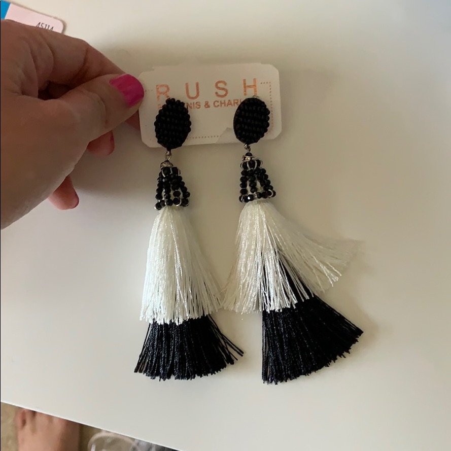 Nwt Rush Earrings